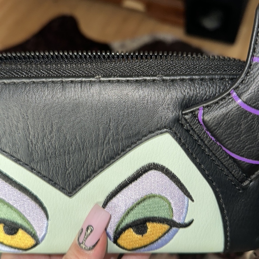 💜🖤💚Disney Loungefly Maleficent Backpack & Wallet🖤💜💚 - Picture 14 of 15